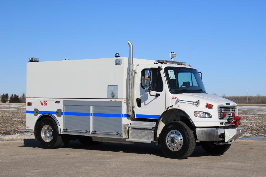  Freightliner Business Class M2 106 Glusader Tanker 2017 года  (фото 2 из 3)